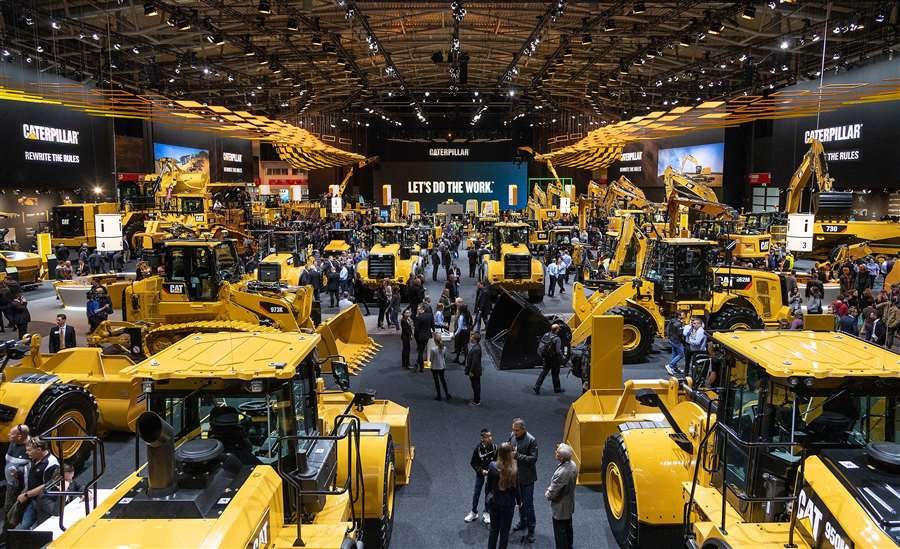 O que o relatório de sustentabilidade da Caterpillar revela sobre o desafio do carbono na construção