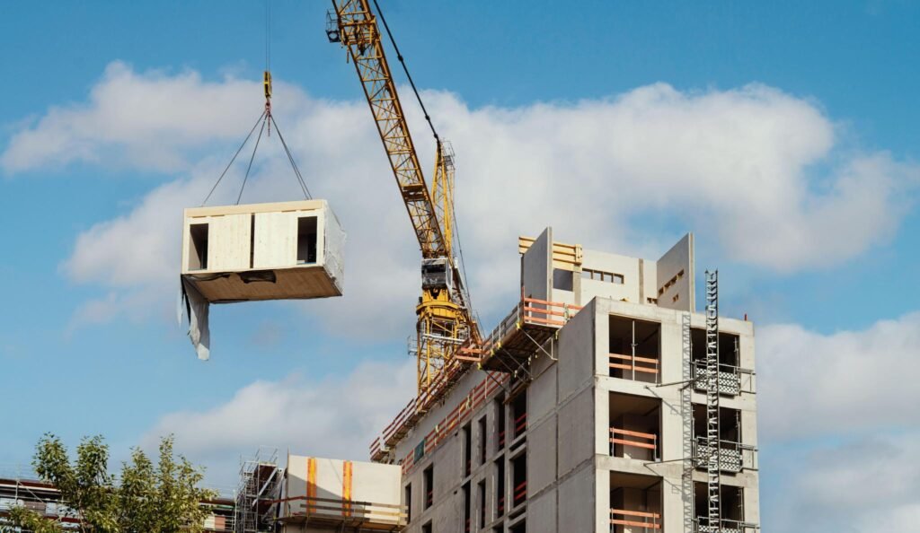 Construção industrializada ganha força no Brasil e vê na habitação e na reforma tributária os próximos vetores de expansão